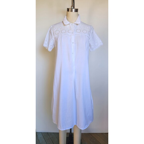 Vintage French White Night Gown Dress - White Eyelet Bed Dress 80s 90s XS - S - Picture 2 of 7